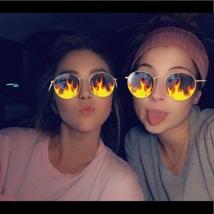 Meet your Posher, Lindsay